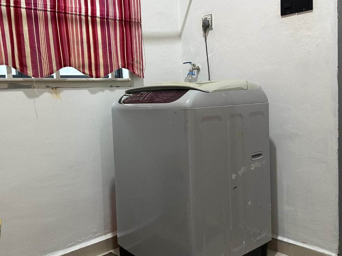 Bandar Melaka Family Bungalow Private Pool Bbq Wifi Netflix Dış mekan fotoğraf